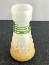 Tschechische Kralik grüne Wirbelkunst Glasvase