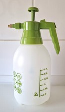 Drucksprüher 2l, Pumpsprühflasche Sprühbild einstellbar Garten Auto Tapete weiss