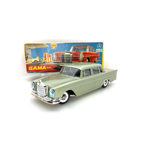 Gama mercedes heckflosse 220s - gama,