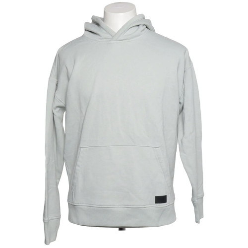 Abercrombie fitch - &,