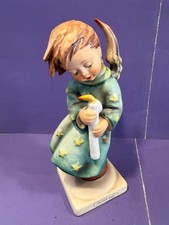 Goebel Hummel Figurine Girl