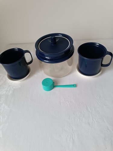 Tupperware panorama 2 - tupperware, l