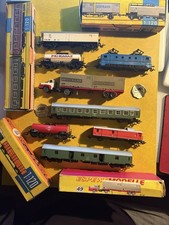 7 TT Eisenbahn, Waggon