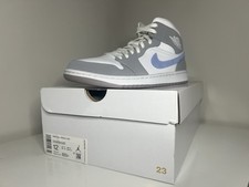 NIB Nike Air Jordan 1 Mid Wolf
