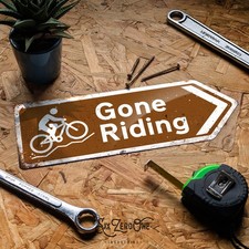 Gone Riding/Cycling Pfeil Blechschild. Getragen oder sauber ansehen. MTB Rennrad Schuppen