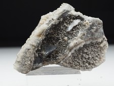 Boulangerit, Calcit, Dolomit