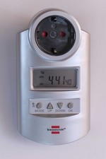 Brennenstuhl Digitale Timer-Steckdose Wochenzeitschaltuhr DT V2