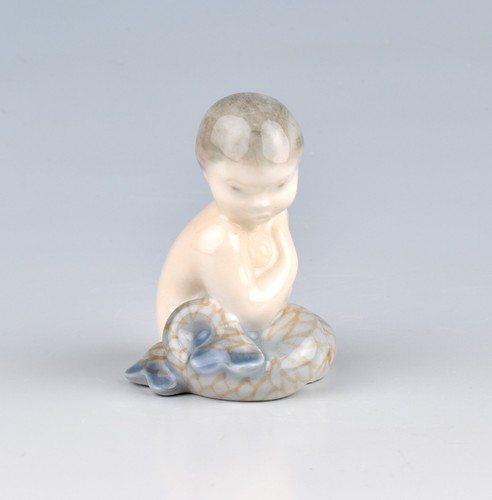 Royal copenhagen - royal,