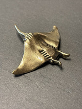 Mantarochen Figur aus massivem