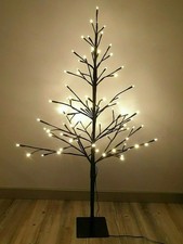 LED Lichterbaum 120cm hoch 80 LEDS Leuchtbaum Weihnachtsbaum innen außen Strom
