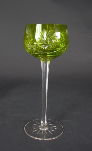 Schöner hochstieliger wein - schöner,