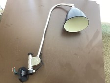 GUBI Bestlite Wandlampe Werkstatt Atellier Design Robert Dudly Best Bauhaus