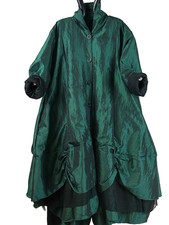 AKH Mantel in A-Form aus