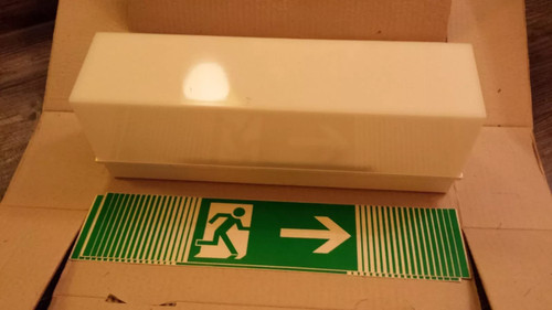 Notlicht fluchtweg notausgangs - notlicht,