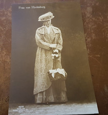 AK - Frau von Hindenburg