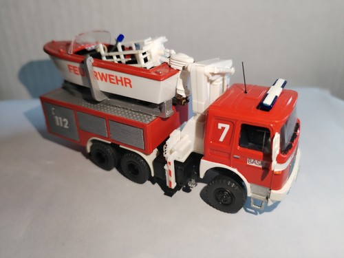 Feuerwehr boot mit - :87,