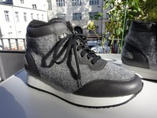 Vitaform hightop sneaker boots