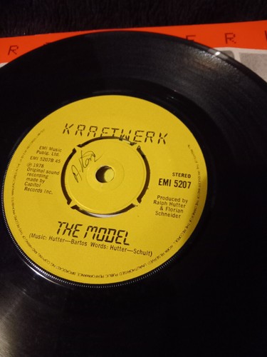 Kraftwerk the model computer - kraftwerk,