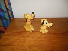 2 alte Quietschfiguren von