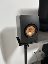 KEF LS50 Lautsprecher – Sehr