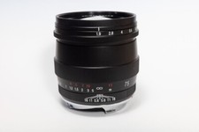 Voigtländer Ultron 75mm f1.9