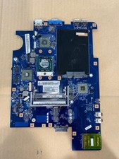 Defektes Mainboard aus Lenovo G555 - LA-5972P - als Ersatzteilspender