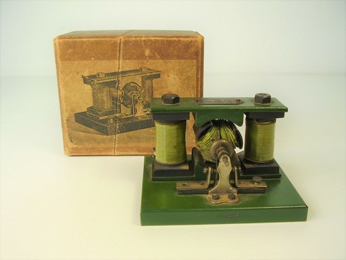Antiker dampfmaschinen dynamo - antiker,