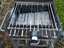 Spießdreher für 11 Spieß