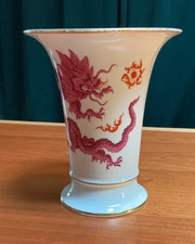 Meissen Porzellan Trichtervase, Ming-Drache violett, Handmalerei, 1.Whl