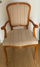 Armlehnstuhl der Marke Selva