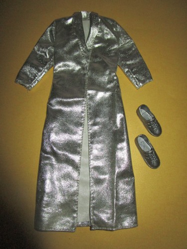711 silberner vintage barbie - 711),