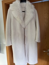 Flauschiger Wintermantel mit