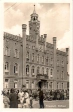 AK Fraustadt - Rathaus - Viele