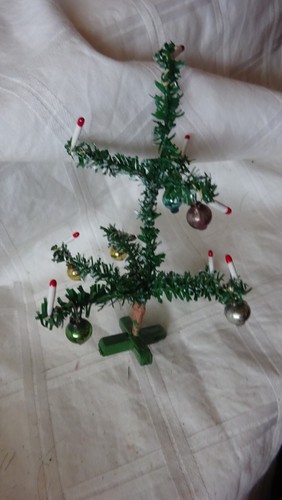 kl.Weihnachtsbaum für die