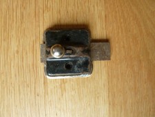 alter Riegel Verschluss Kippverschluss Eisen  5,5 x 5,5 cm Riegel 2 cm