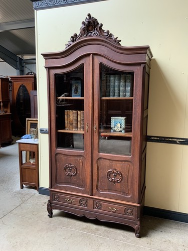 Antike historismus vitrine - antike,