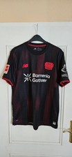 Bayer 04 Leverkusen NB Heimtrikot Saison 2025/26 Größe XL Hincapie Beflockung