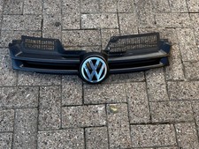 VW Golf 5 1K Kühlergrill / LC9Z Schwarz / 1K0853651K