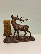 Skulptur röhrender Hirsch aus