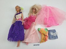 2x Puppe 1x Barbie 1966 1x