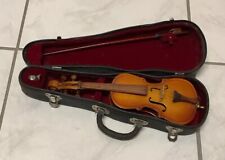 Miniaturgeige im Koffer