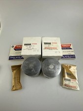 2x YAMAHA RD350 LC 1982 KOLBEN