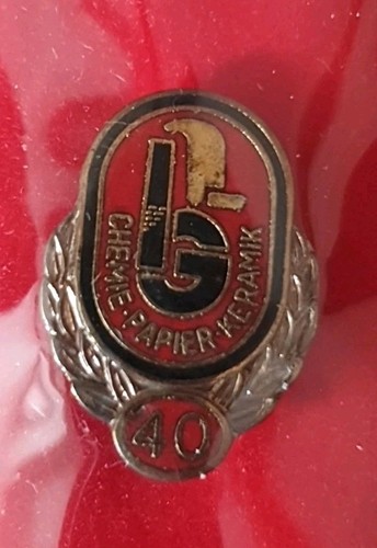 Ddr ehrennadel ig chemie - ehrennadel, "