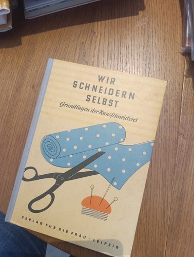 Ddr wir schneidern selbst - -,