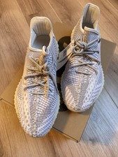 adidas Yeezy Boost 350 V2