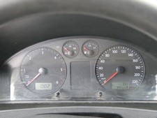 VW T5 Transporter Tacho Tachometer Kombiinstrument 341.000km 7H0920850G 2,5 TDI