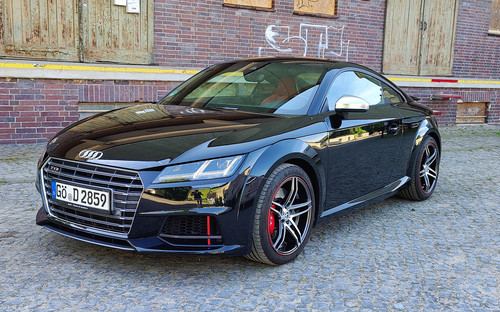 Audi tts quattro - s,