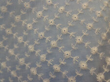 Vintage BW-Organza natur/bestickt naturfarben/ reduziert