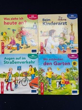 Sammlung Bücher "Was ist