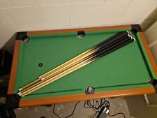 Billardtisch klein und hoch 122x67x79, mit allem Zubehör